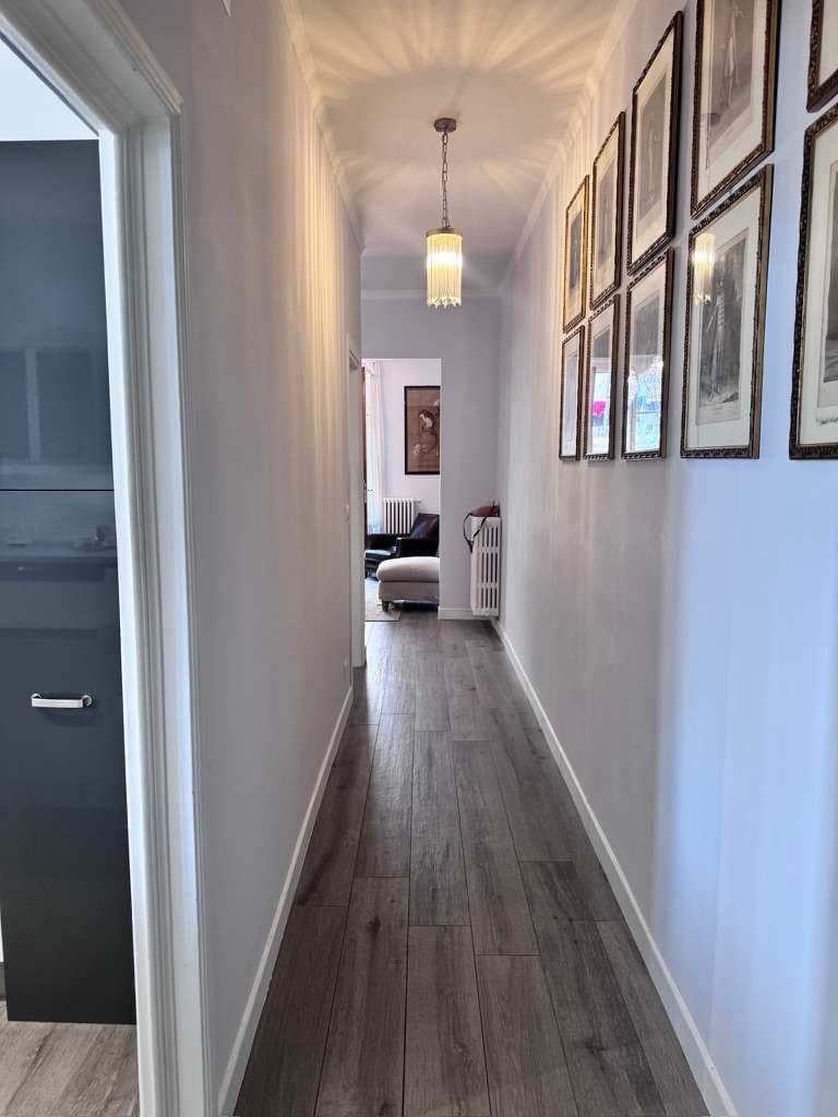 Florence Favorite - Image 15