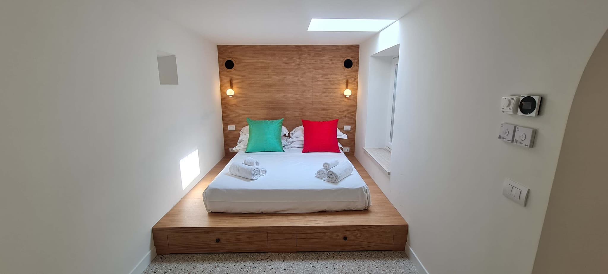 TR - Forum Terrace - Image 23