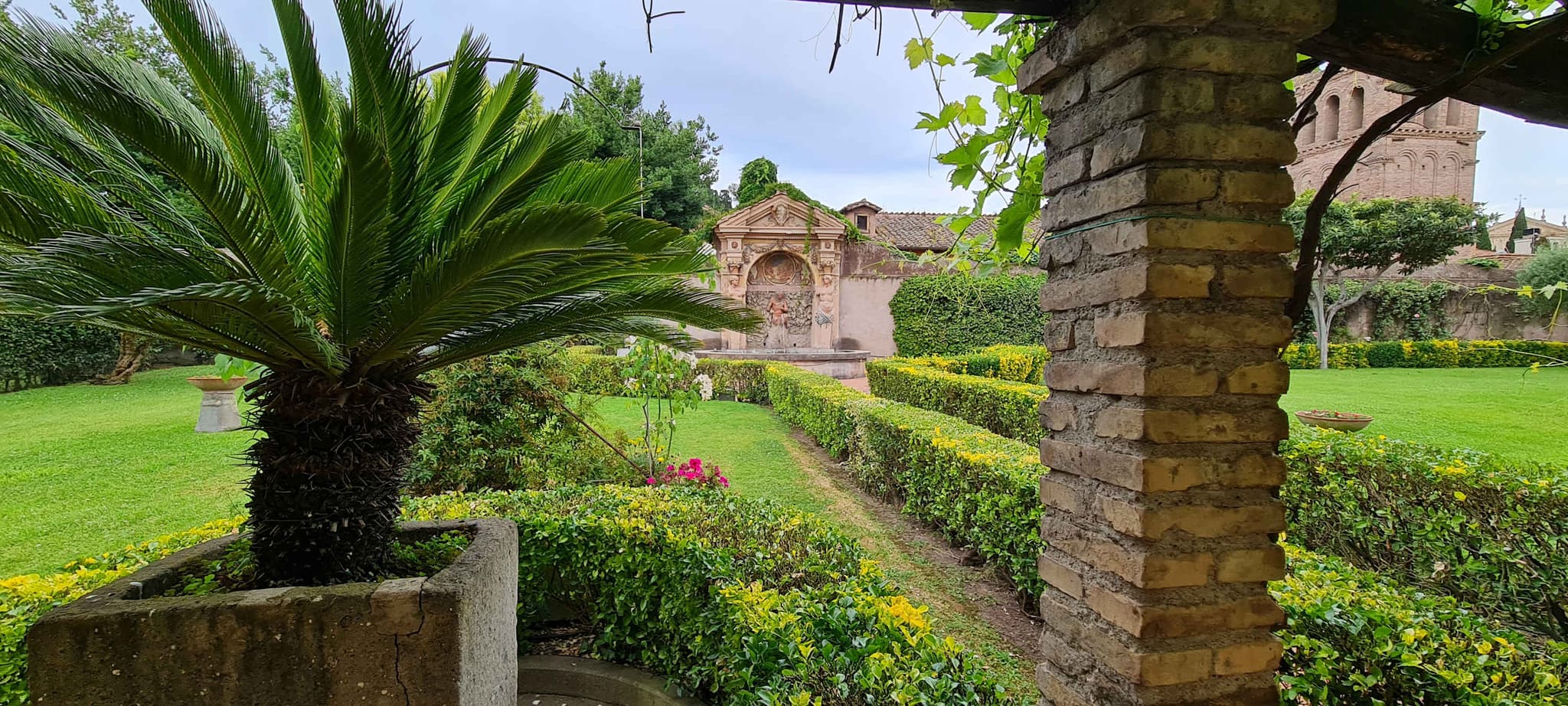 TR - Forum Terrace - Image 40