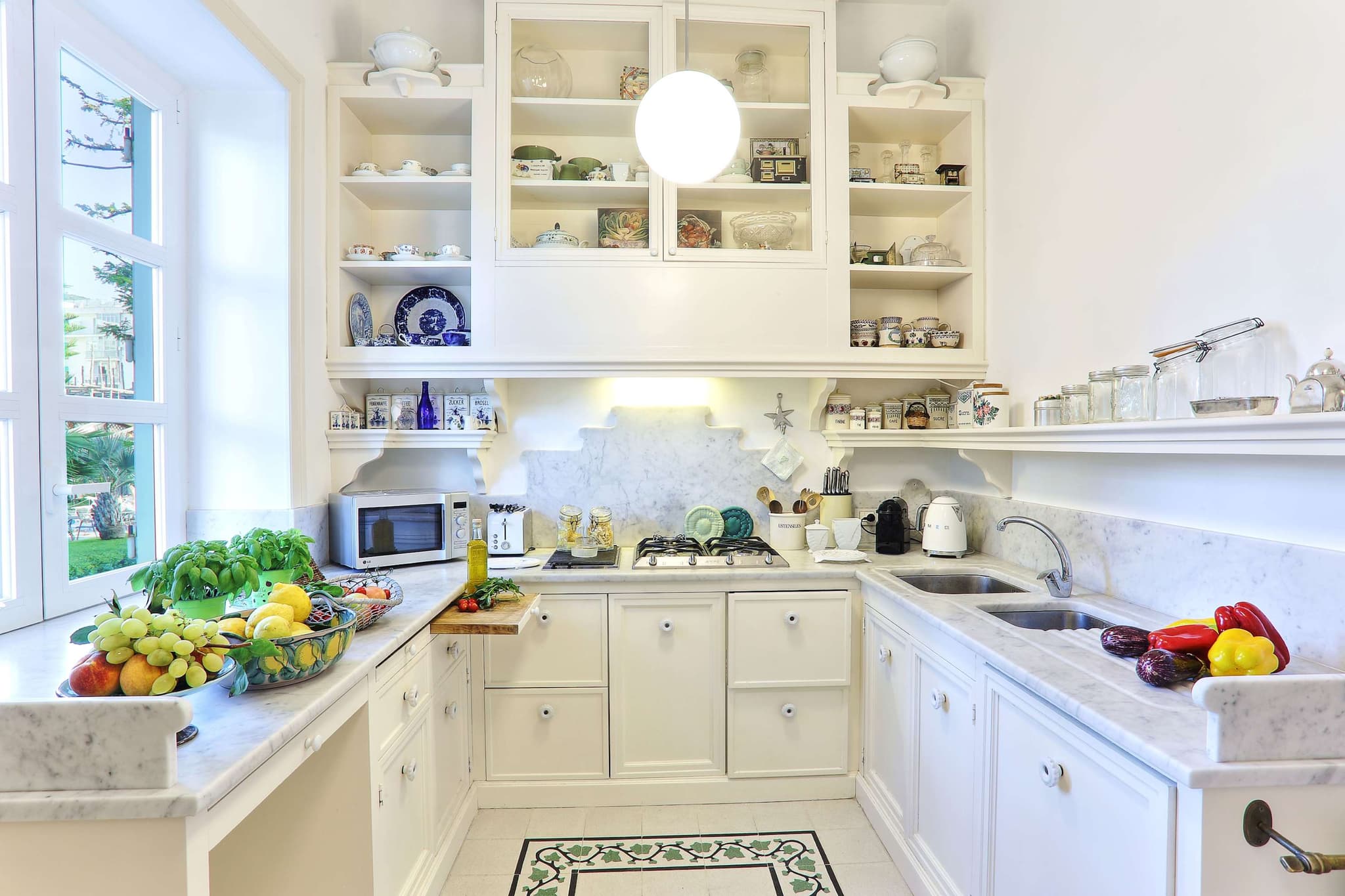 Sorrento La Di Da - Image 18